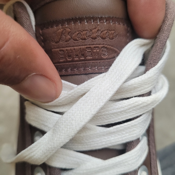 NWT Bata Bullets Sneakers - Picture 8 of 14
